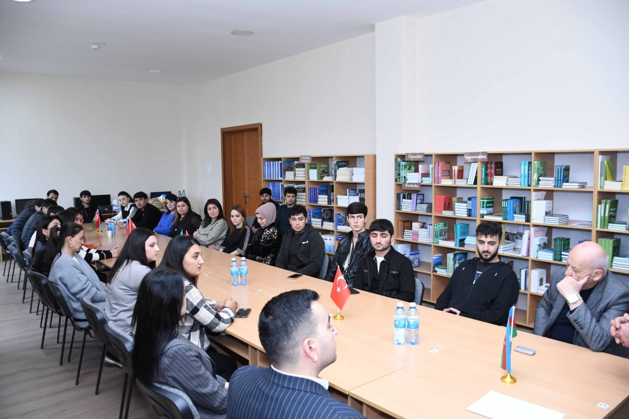 ADAU-da Zəfər Gününə həsr olunan tədbir keçirilib - FOTOLAR